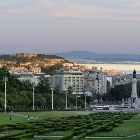 Apartamento - Ac - 5 Min Da Av Da Liberdade Lisboa